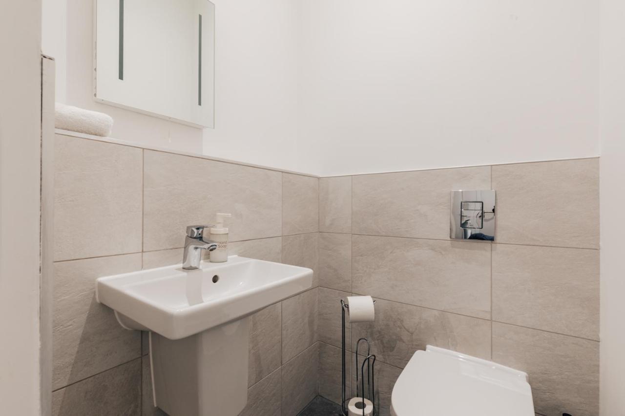 Redland Stay In Bespoke Home 2 Of 2 Bristol Ngoại thất bức ảnh